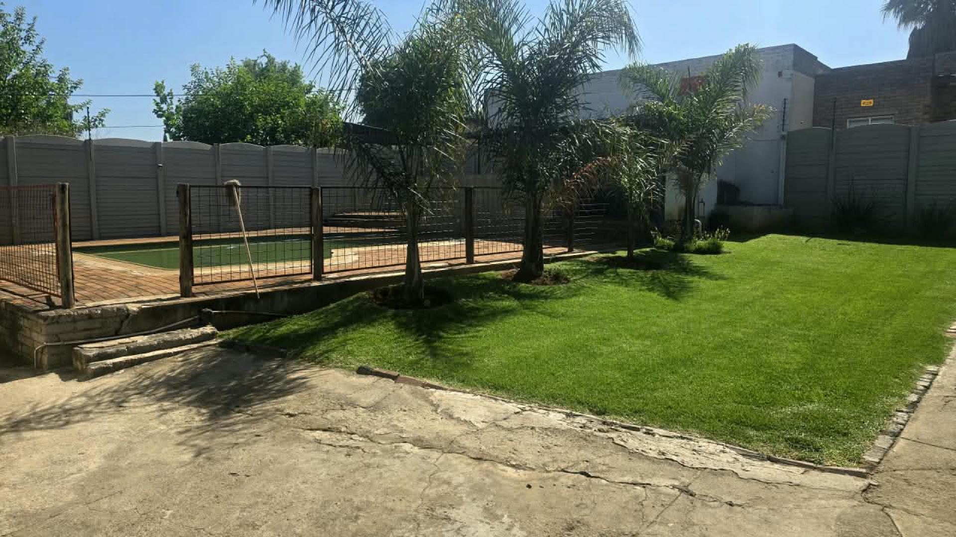  of property in Estera