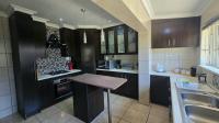  of property in Estera