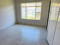  of property in Geelhoutpark
