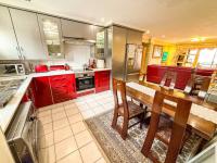  of property in Oakdene