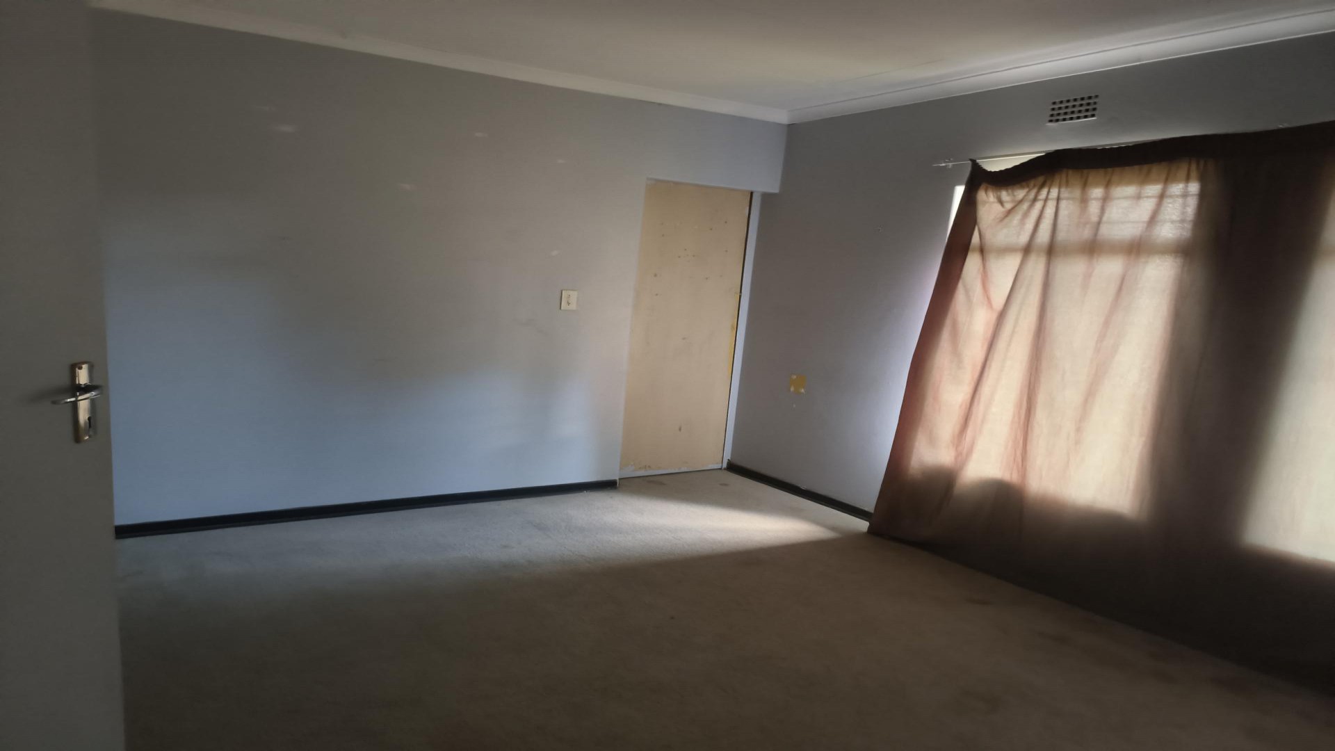 Bed Room 1 of property in Bethal
