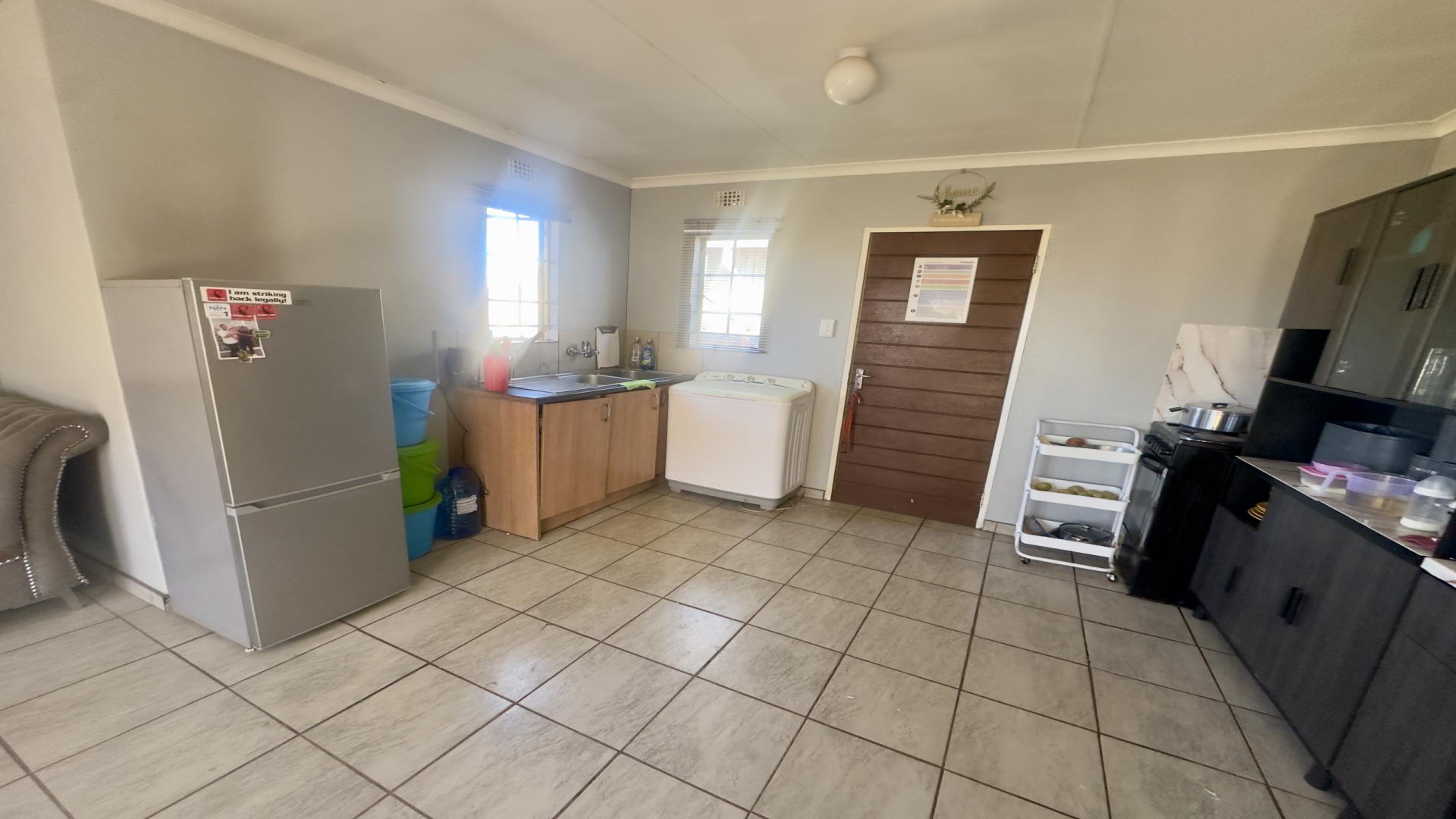Kitchen of property in Windmill Park