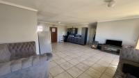 Lounges of property in Windmill Park
