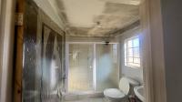 Bathroom 1 of property in Windmill Park