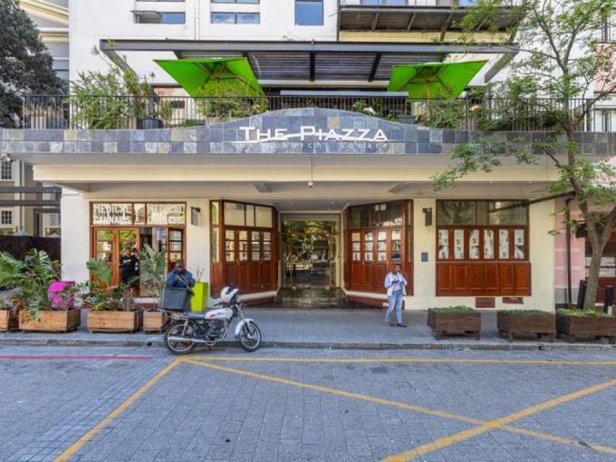 2 Bedroom Apartment for Sale For Sale in Cape Town Centre - MR725963