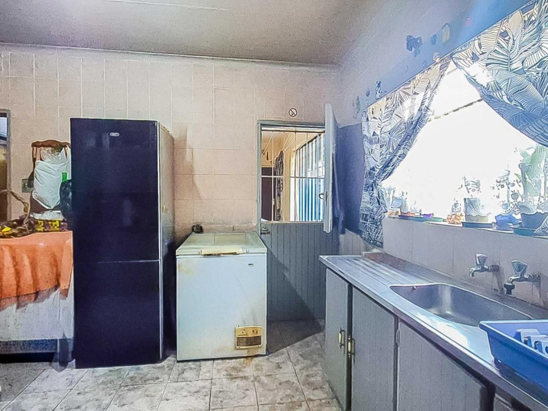  of property in Roodepoort