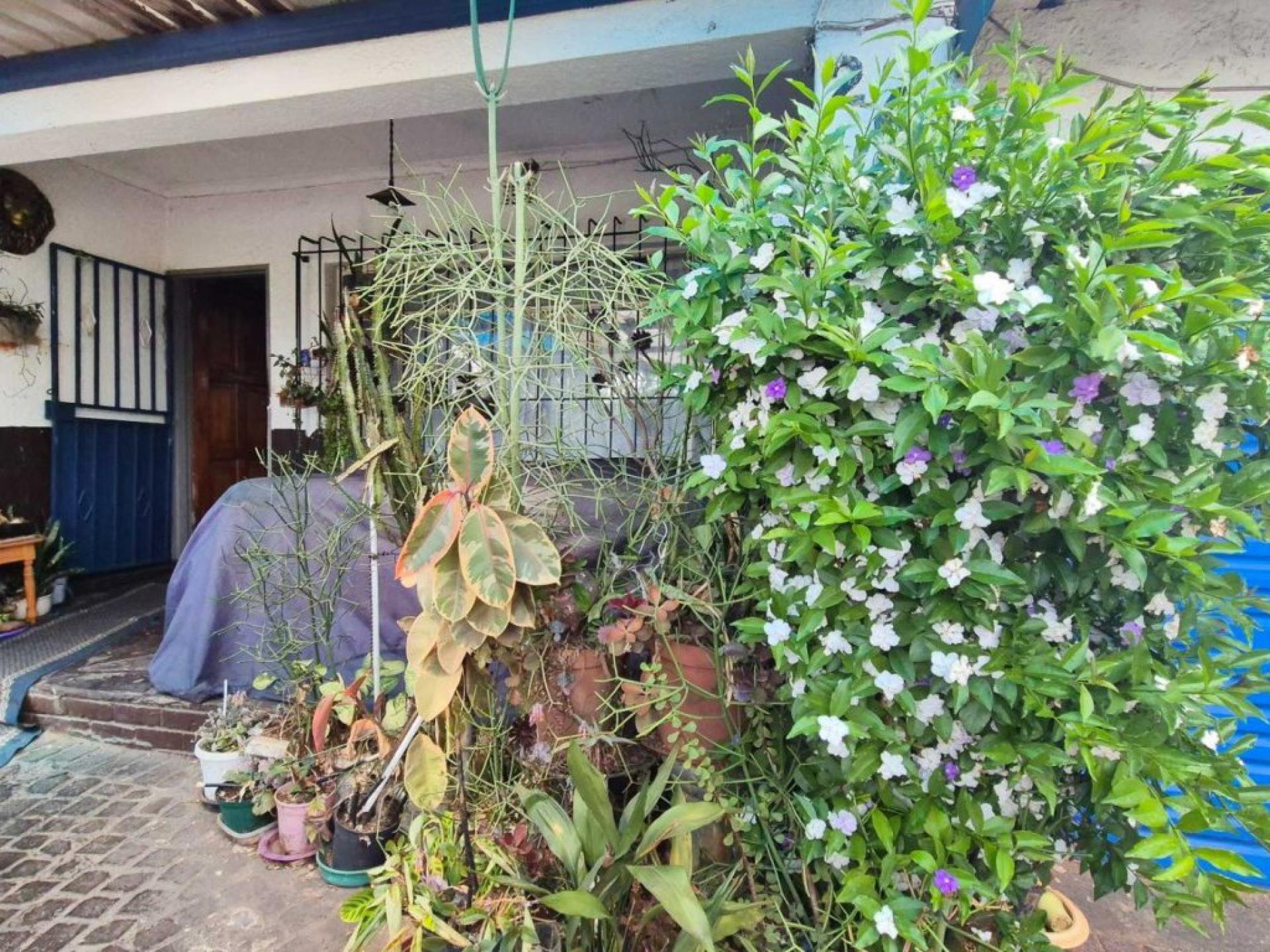  of property in Roodepoort