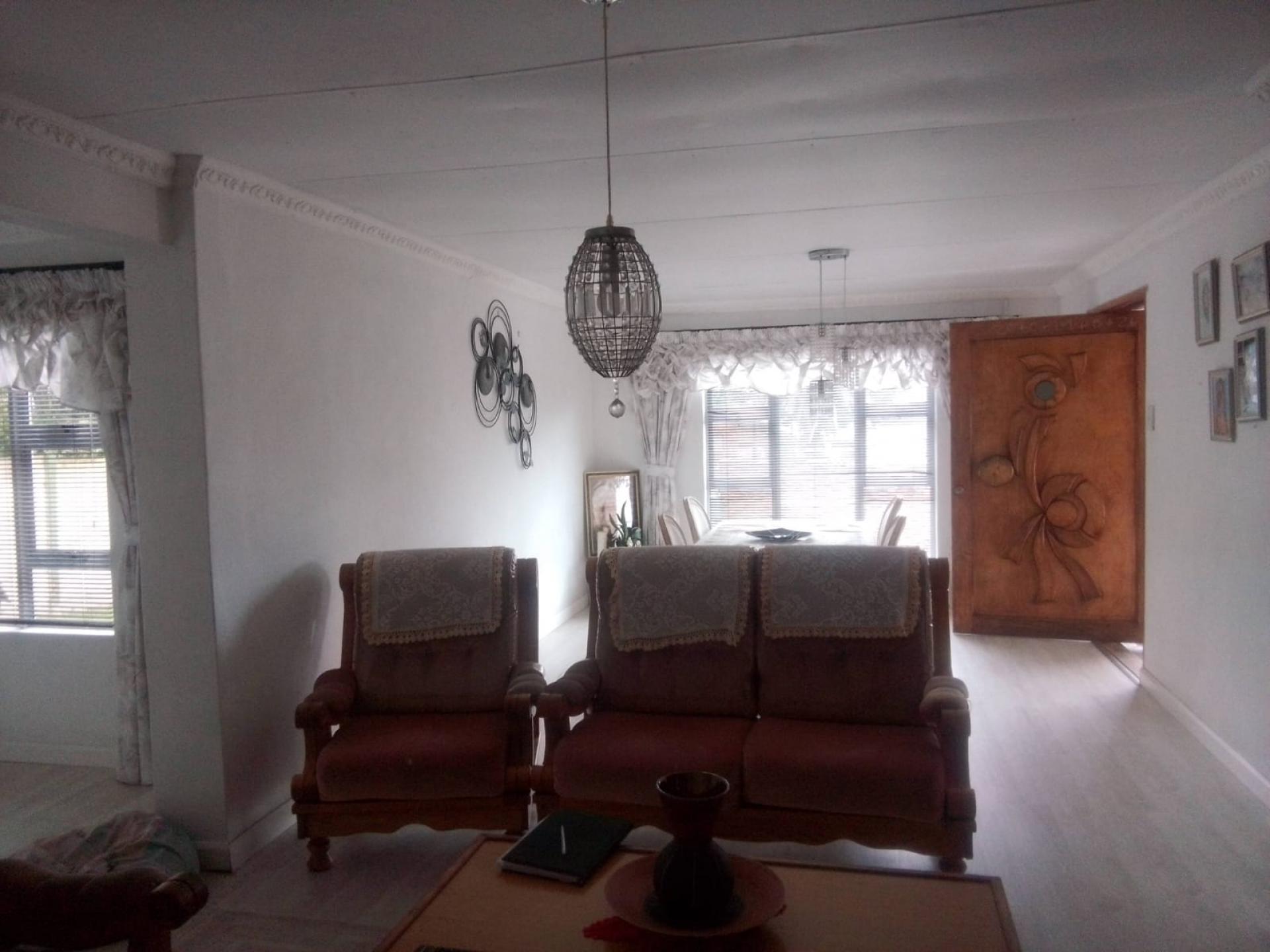  of property in Sherwood - PE