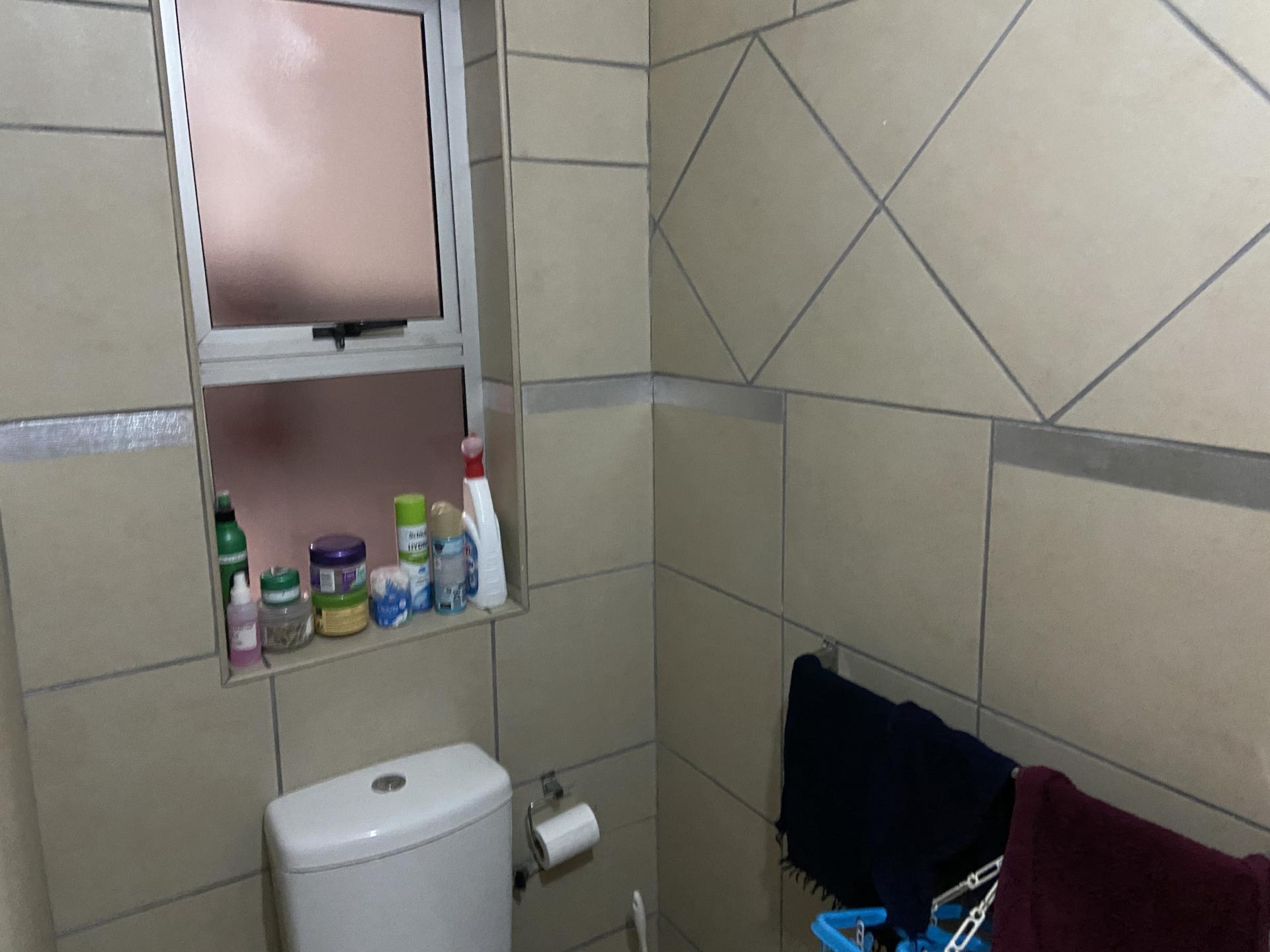  of property in Pietermaritzburg (KZN)