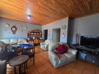  of property in Bendor
