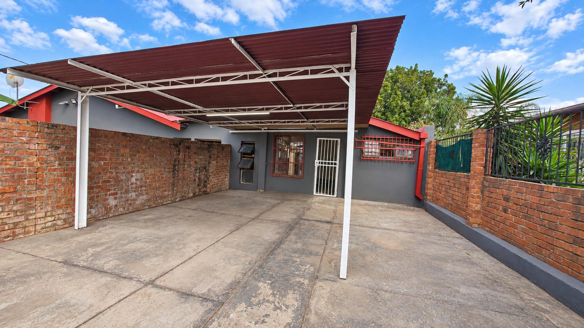  of property in Westpark