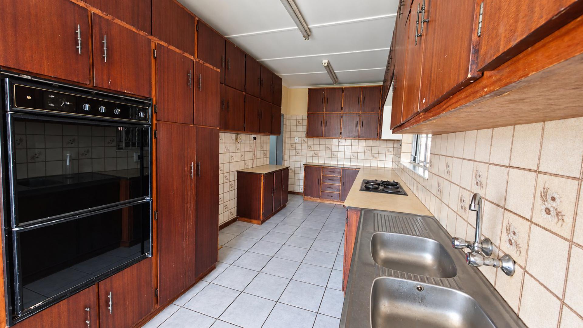  of property in Westpark