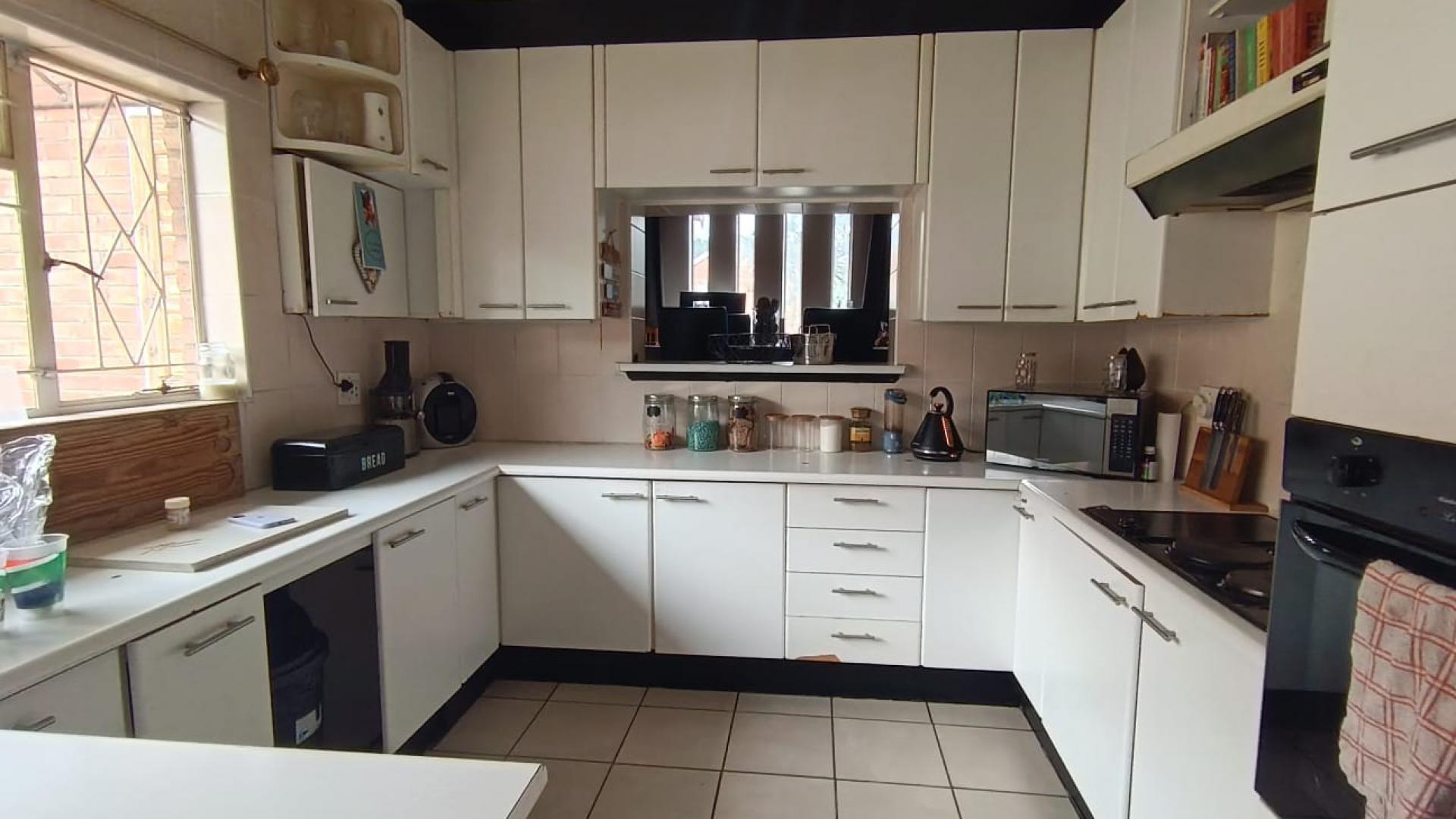 Kitchen of property in Trichardt