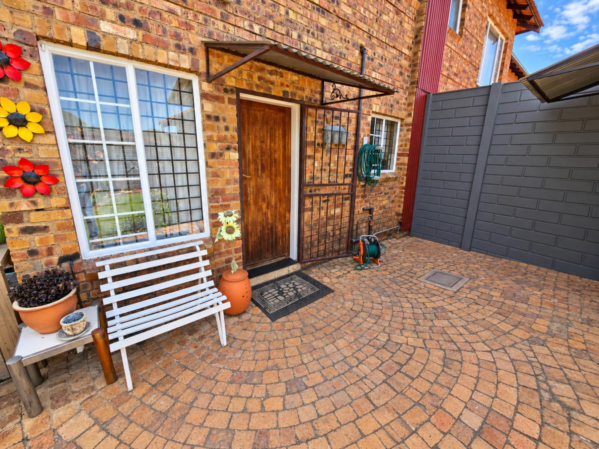  of property in Annlin