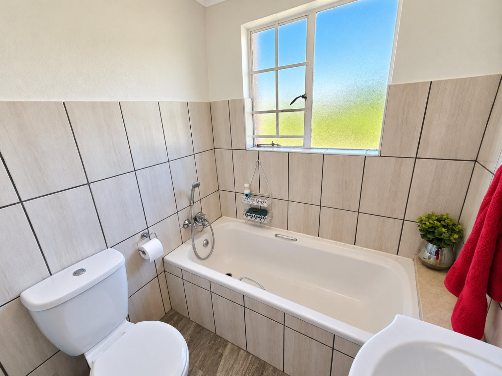  of property in Annlin