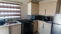Kitchen of property in Meadowlands