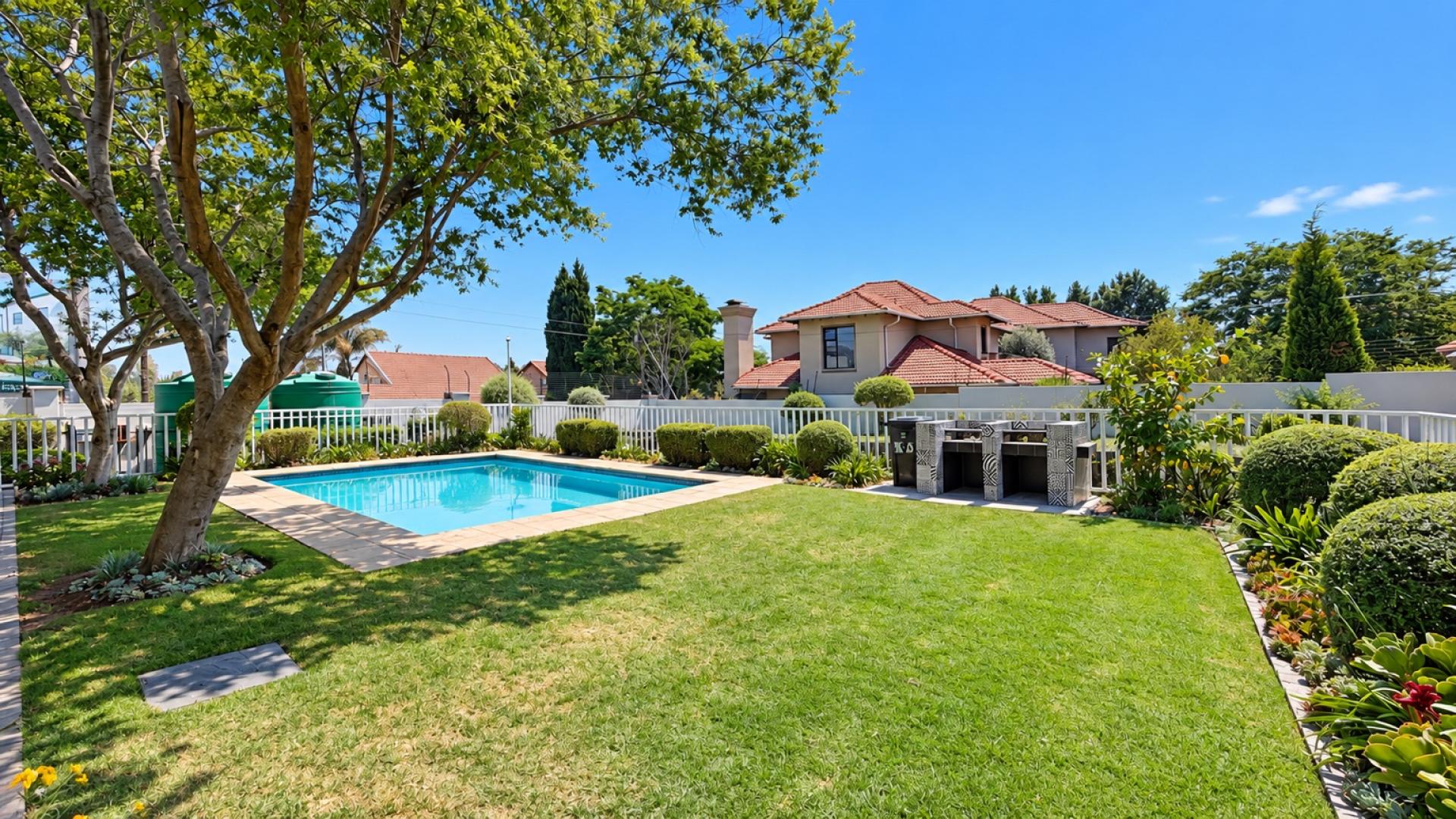 Swimming Pool of property in Sandton