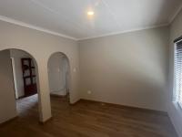  of property in Glenvista