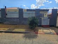  of property in South Hills