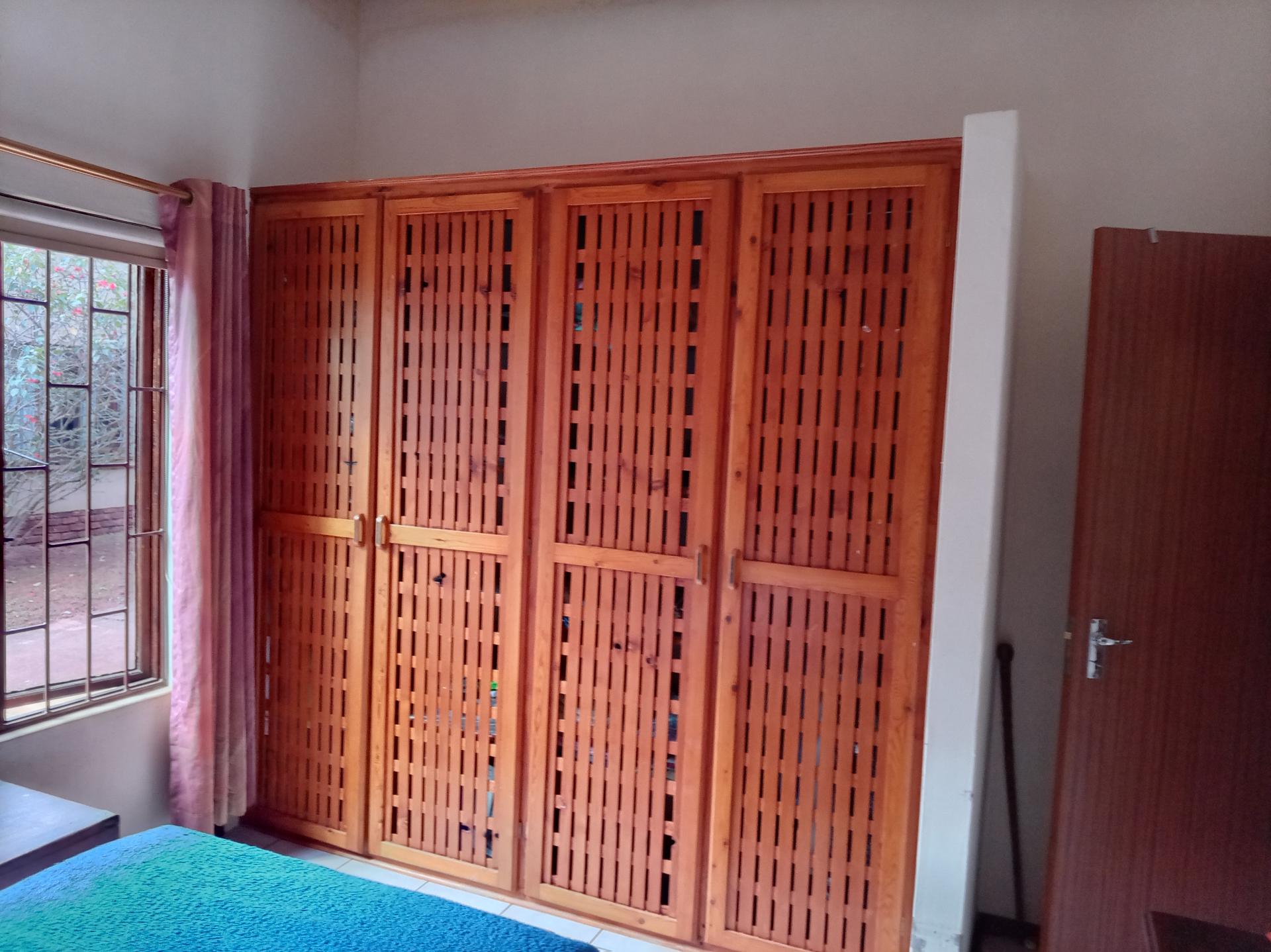  of property in Umzumbe