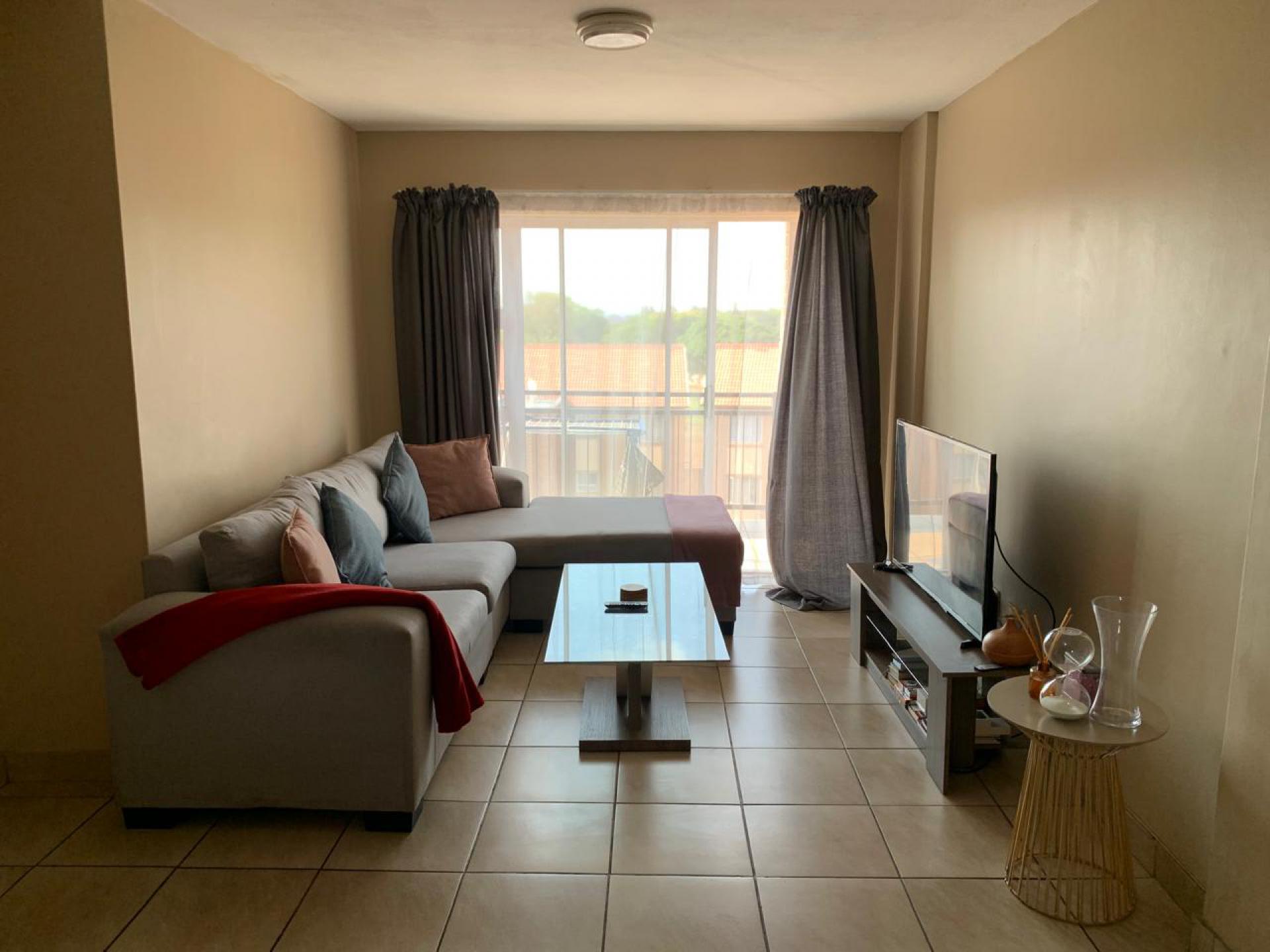  of property in Annlin West