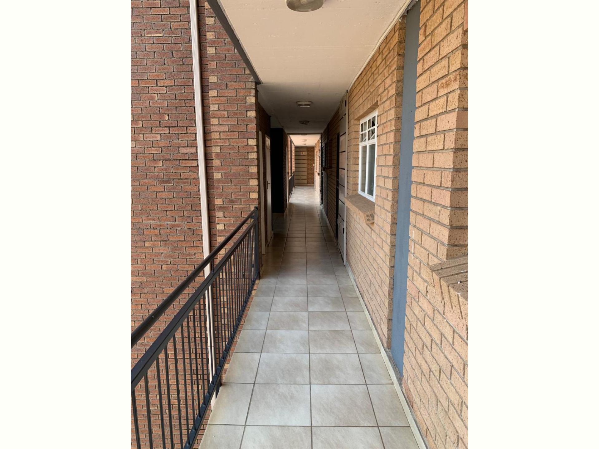  of property in Annlin West