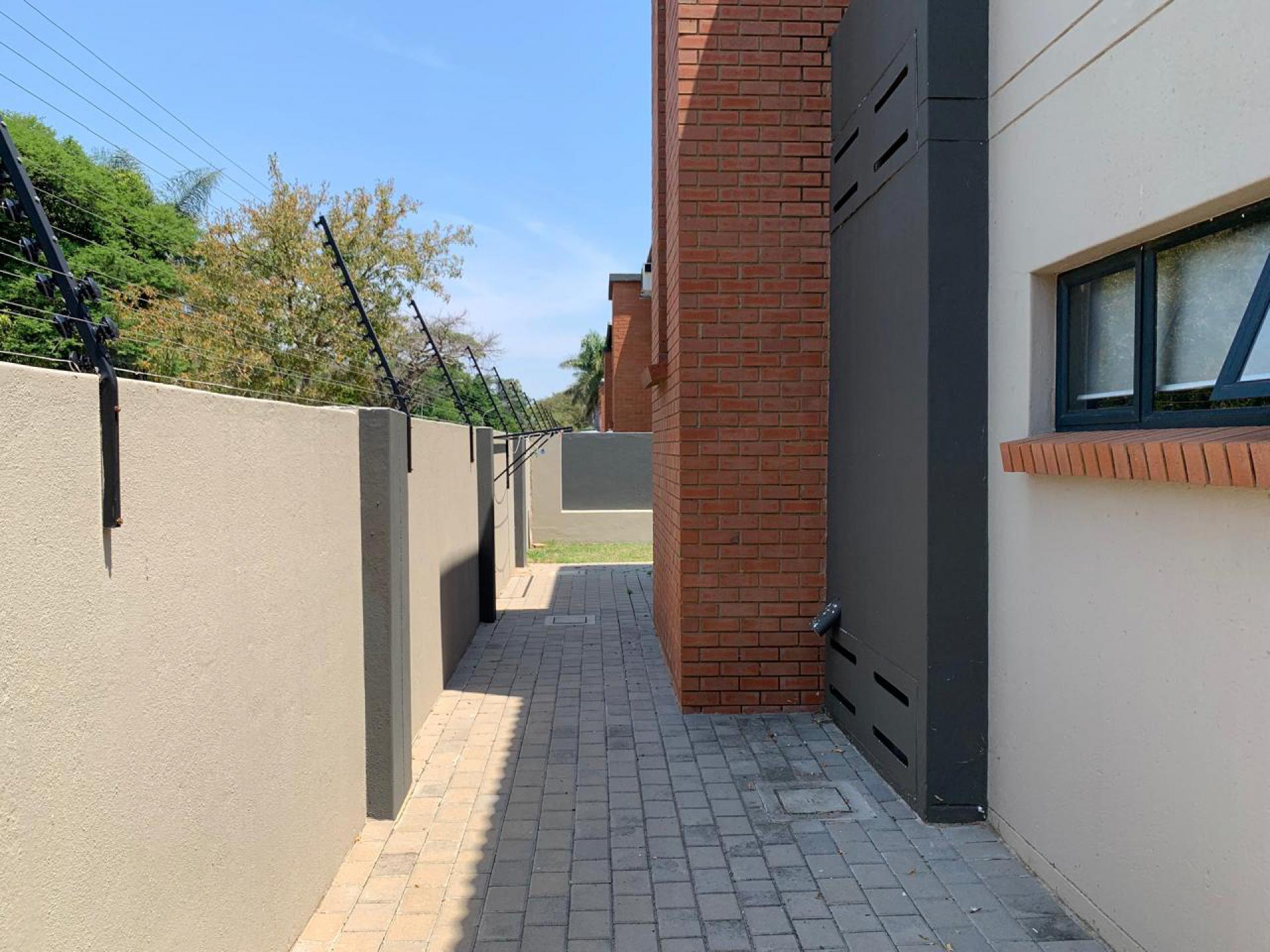  of property in Sinoville