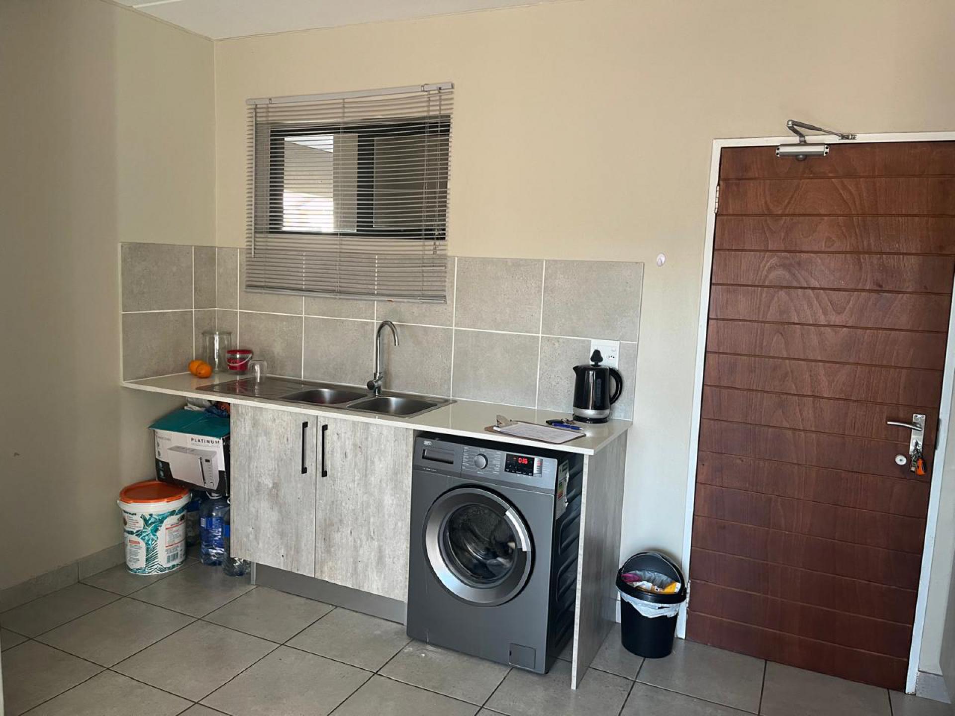  of property in Whiteridge