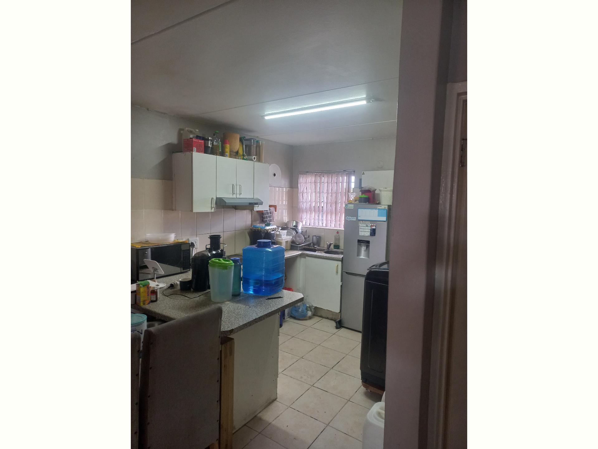  of property in Thornton