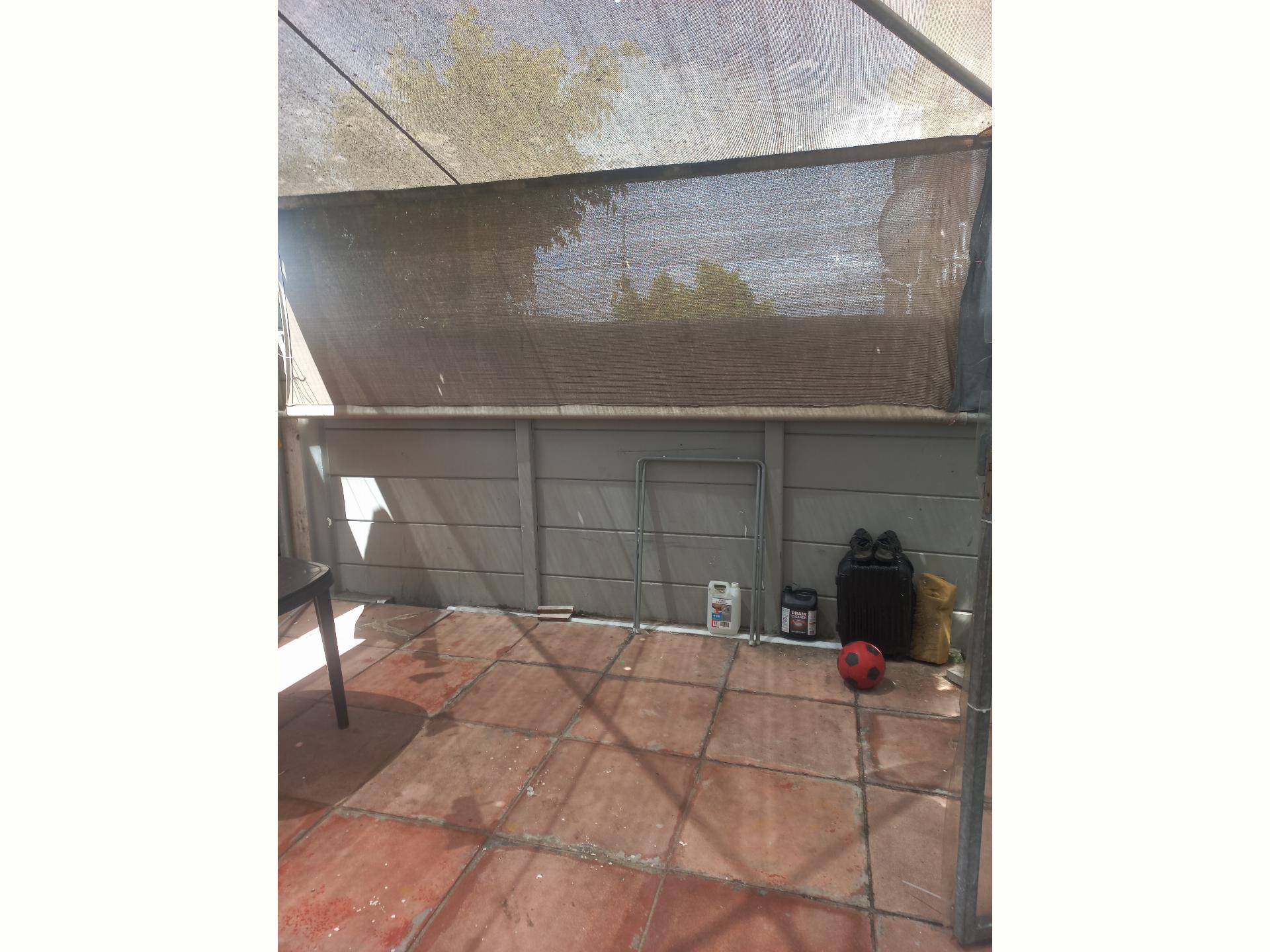  of property in Thornton