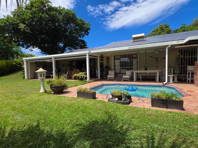 3 Bedroom House for Sale For Sale in Uvongo - MR726250
