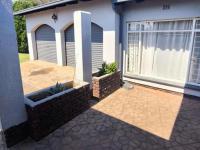  of property in Brackenhurst
