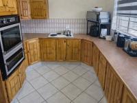  of property in Brackenhurst