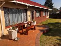 3 Bedroom 2 Bathroom House for Sale for sale in Brackendowns