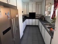  of property in Brackendowns