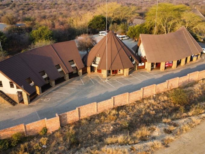 Commercial for Sale For Sale in Hoedspruit - MR726270