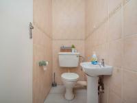  of property in Fairlands