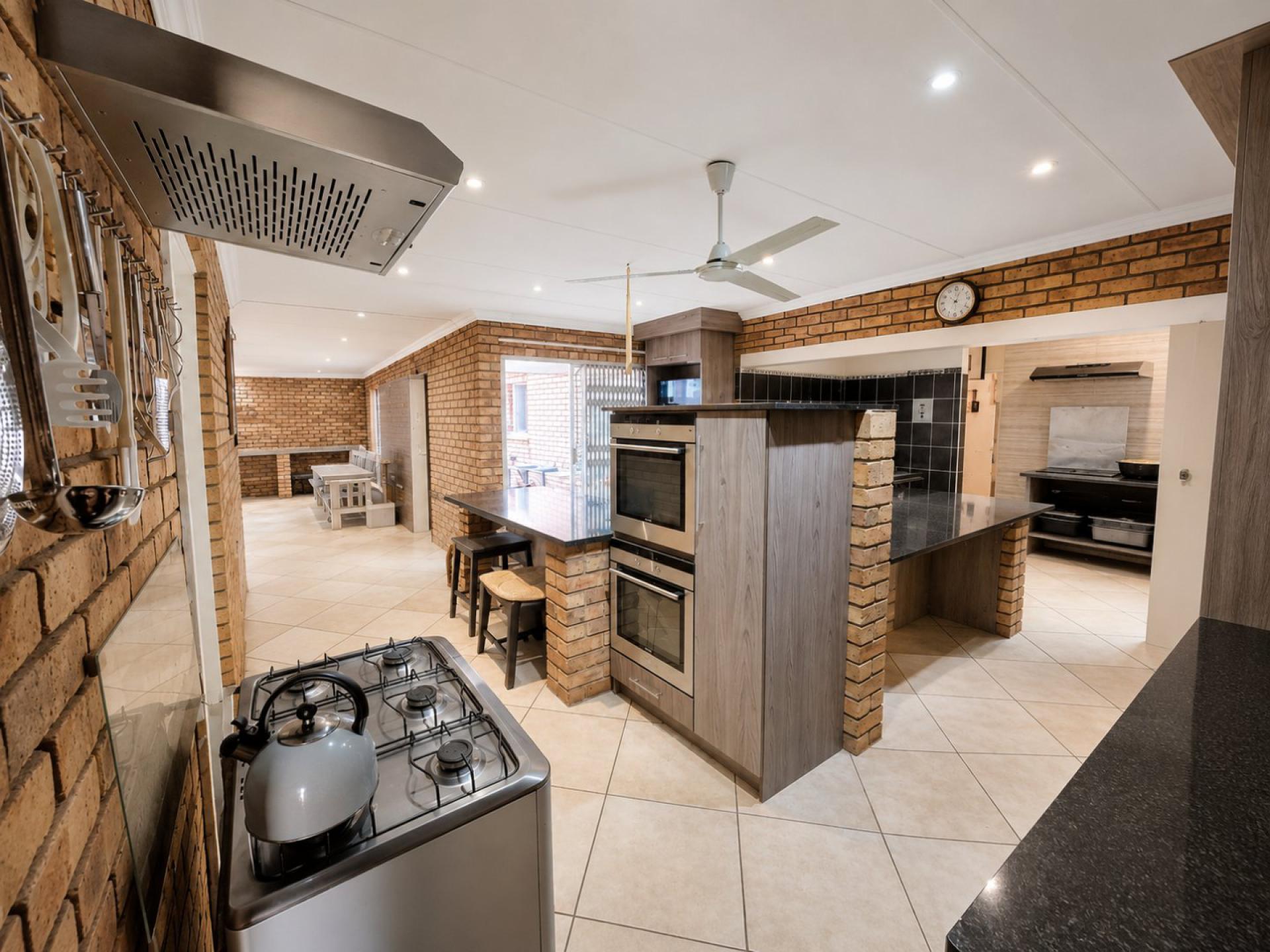  of property in Sinoville
