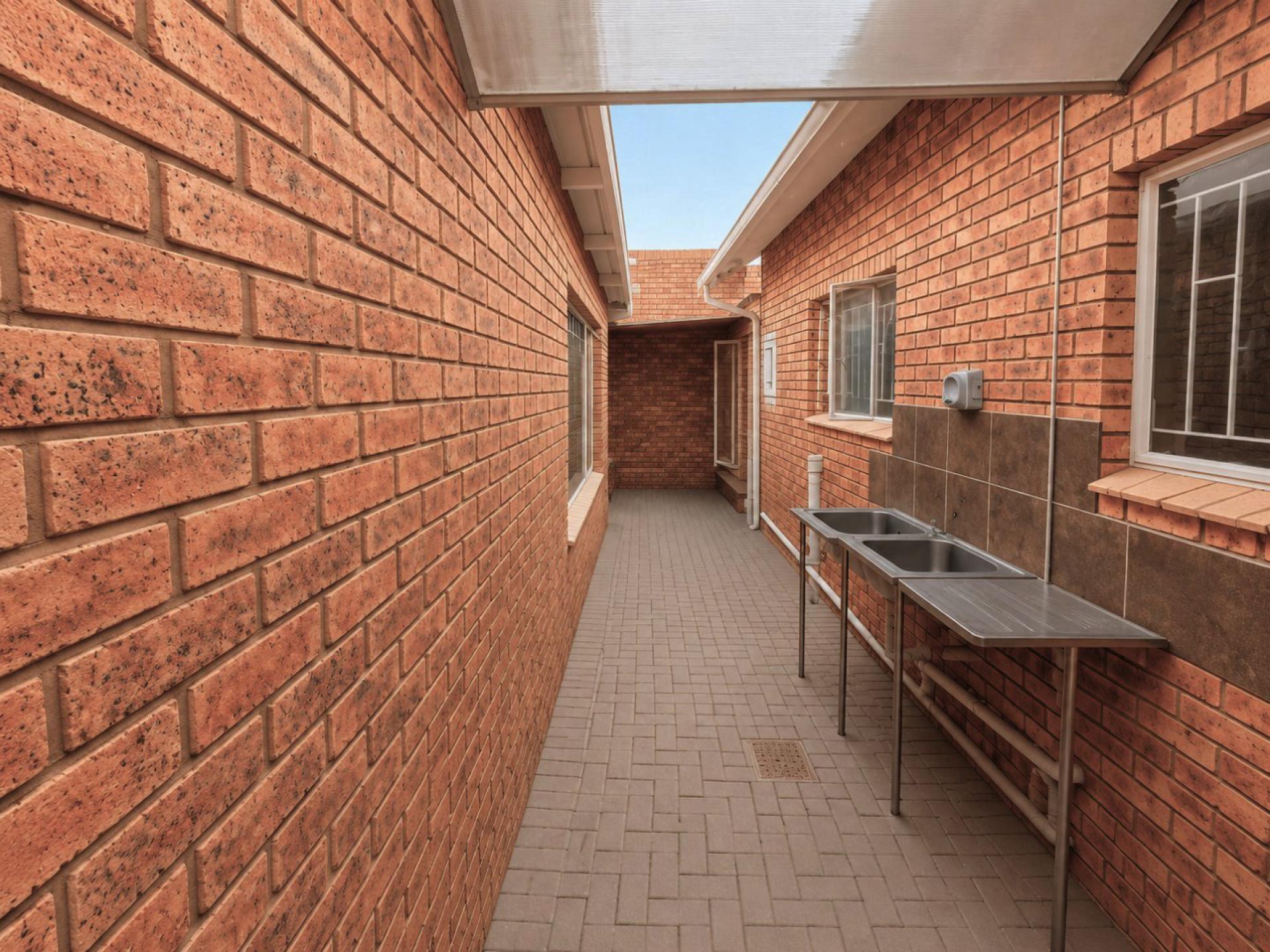  of property in Sinoville