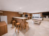  of property in Sinoville
