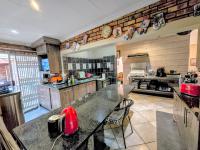  of property in Sinoville