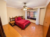  of property in Magalieskruin