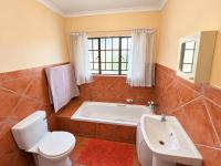  of property in Magalieskruin