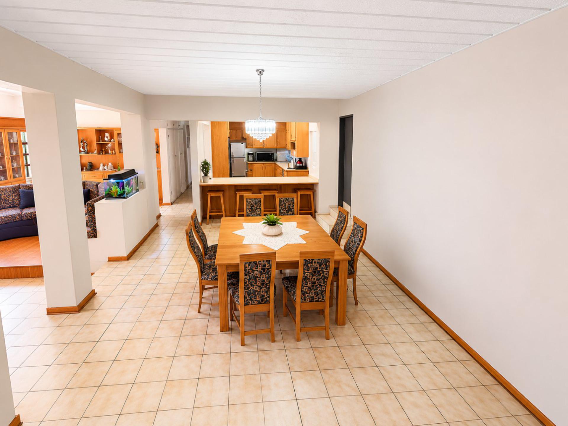  of property in Magalieskruin