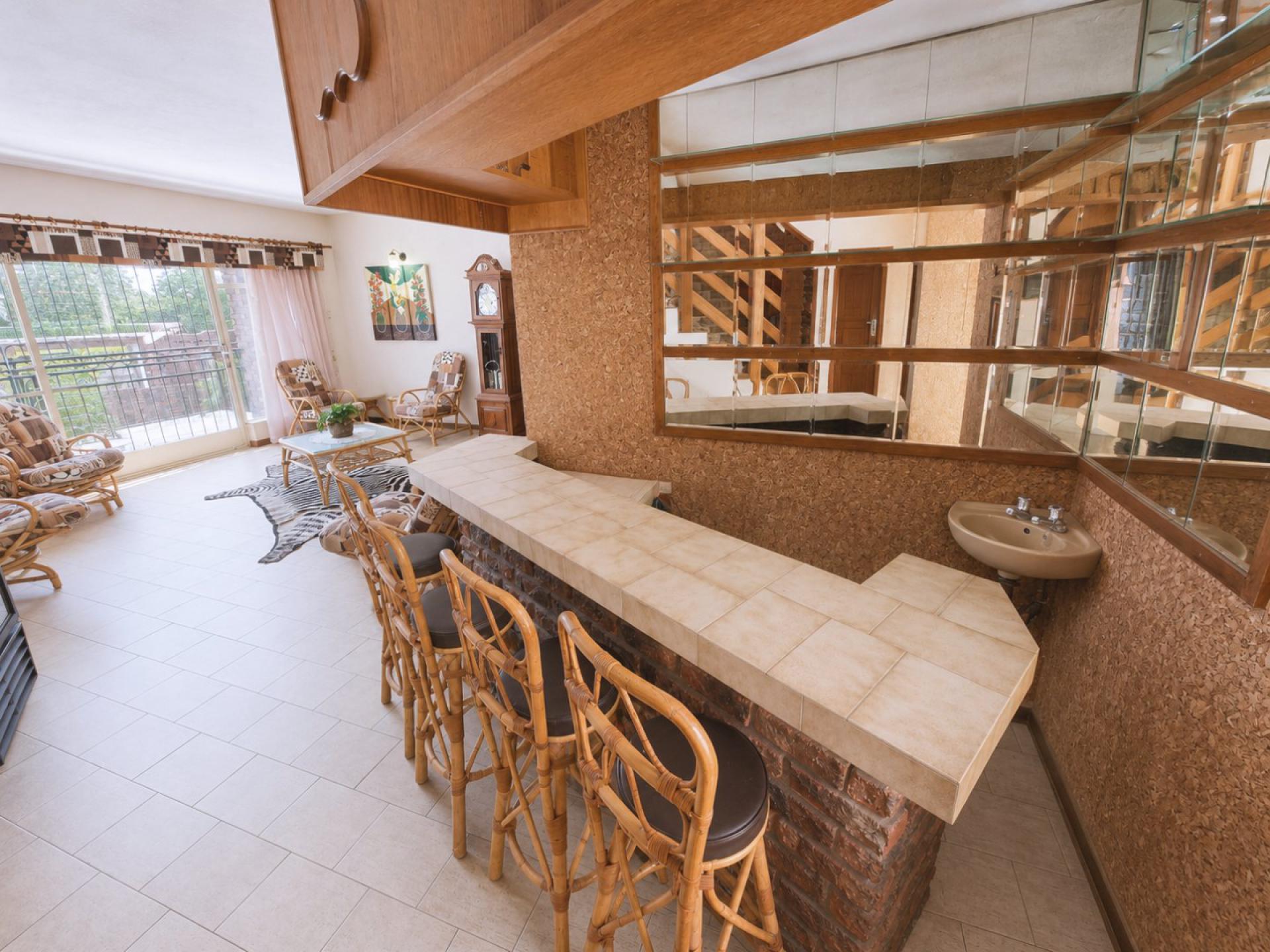  of property in Magalieskruin