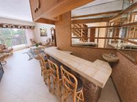  of property in Magalieskruin