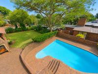  of property in Magalieskruin