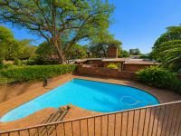  of property in Magalieskruin