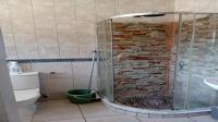 Bathroom 1 of property in Solheim