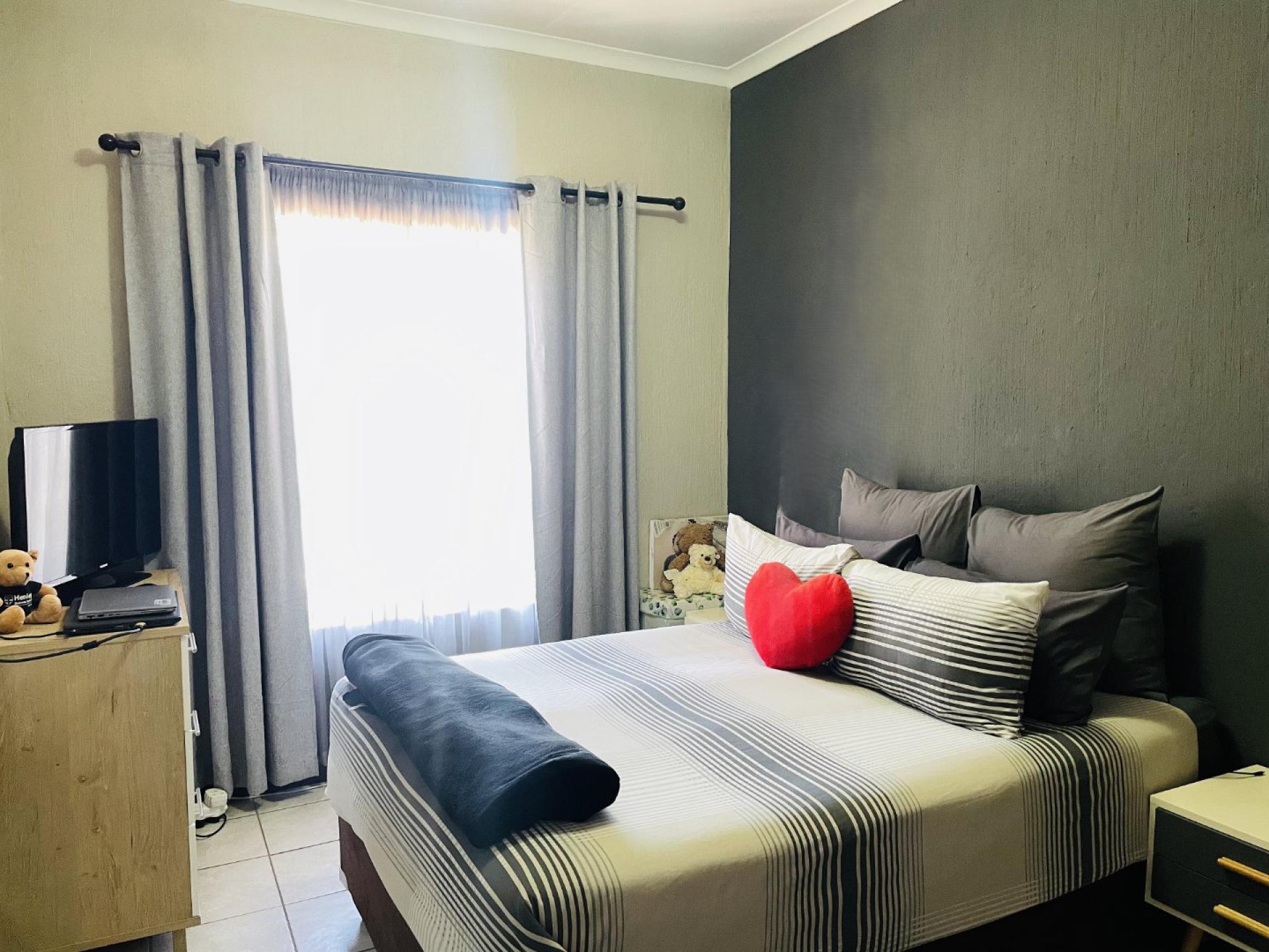  of property in Bergbron